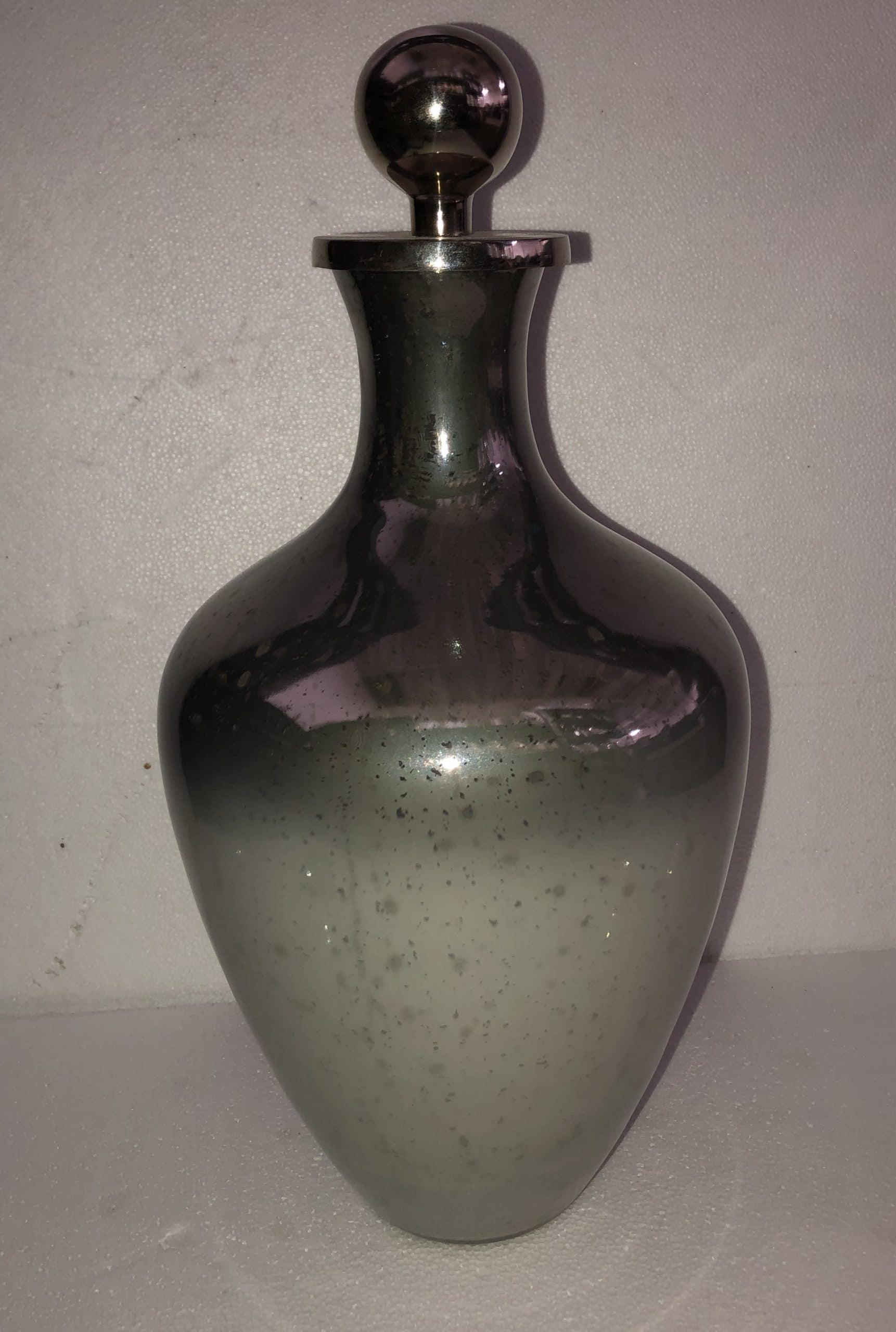 Decorative Smokey Mercury w/ Chrome Round Lid